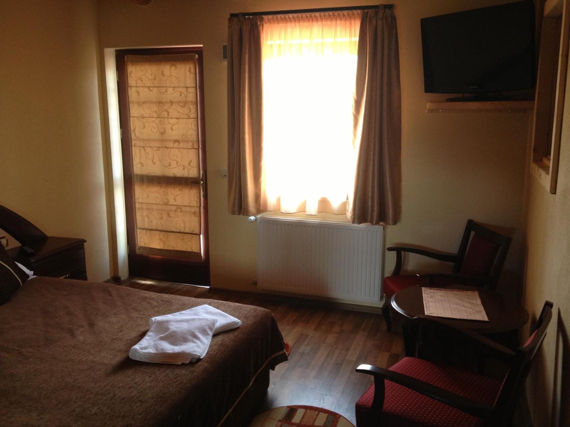 Pensiunea La Nise Sîmbăta de Sus Kamer foto