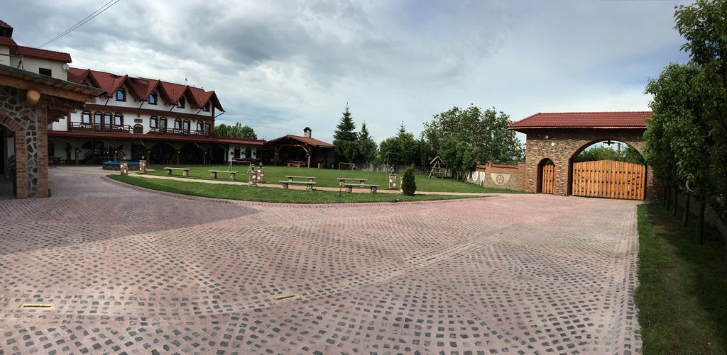 Pensiunea La Nise Sîmbăta de Sus Buitenkant foto